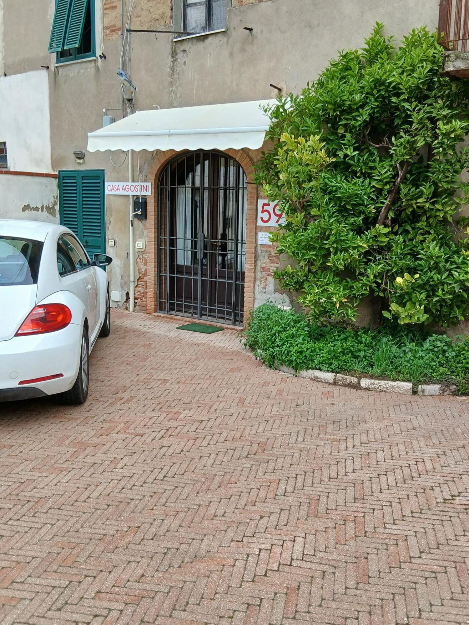Casa Agostini Apartment Lari Exterior photo